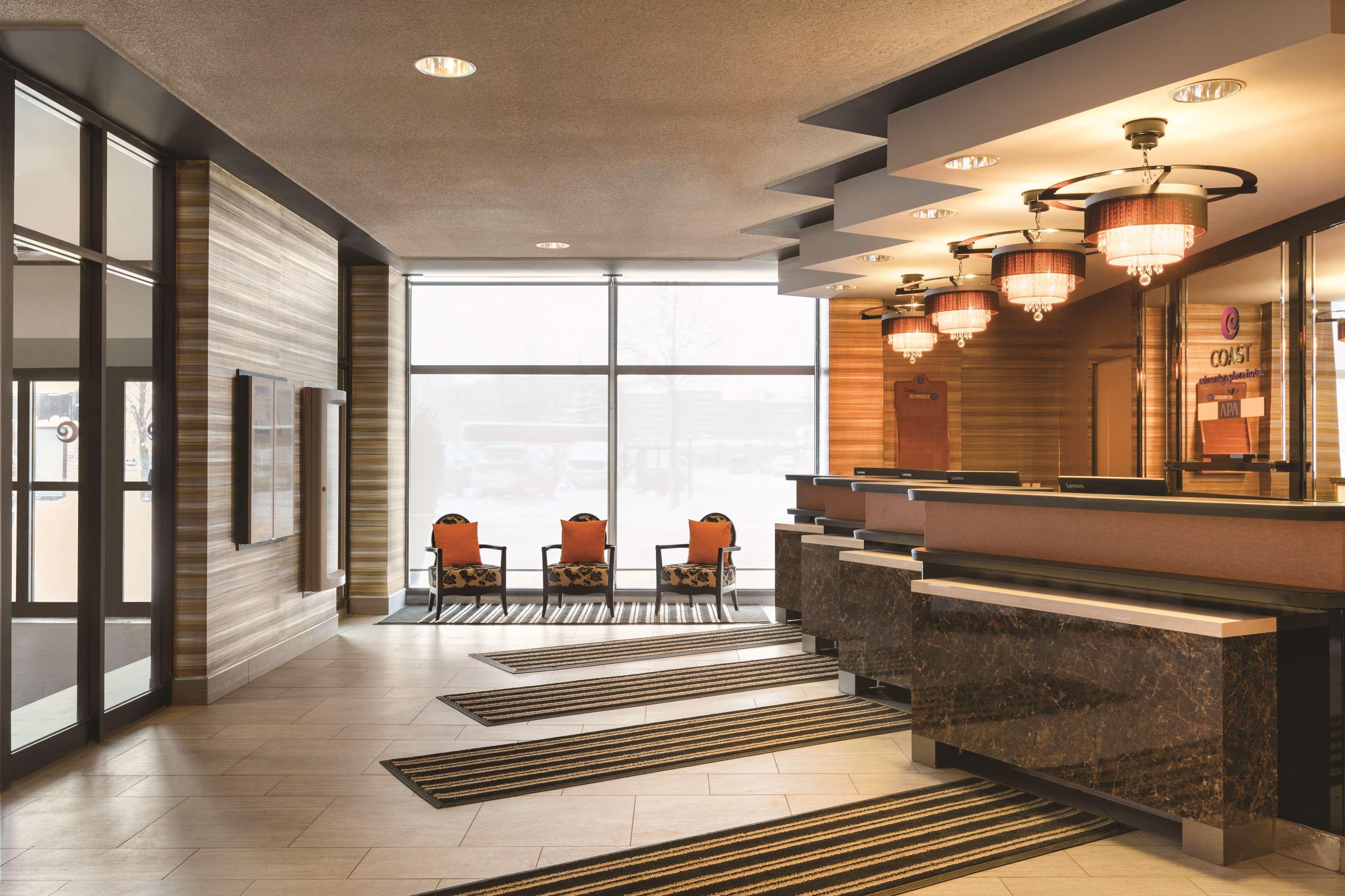 Coast Edmonton Plaza Hotel By Apa Екстер'єр фото